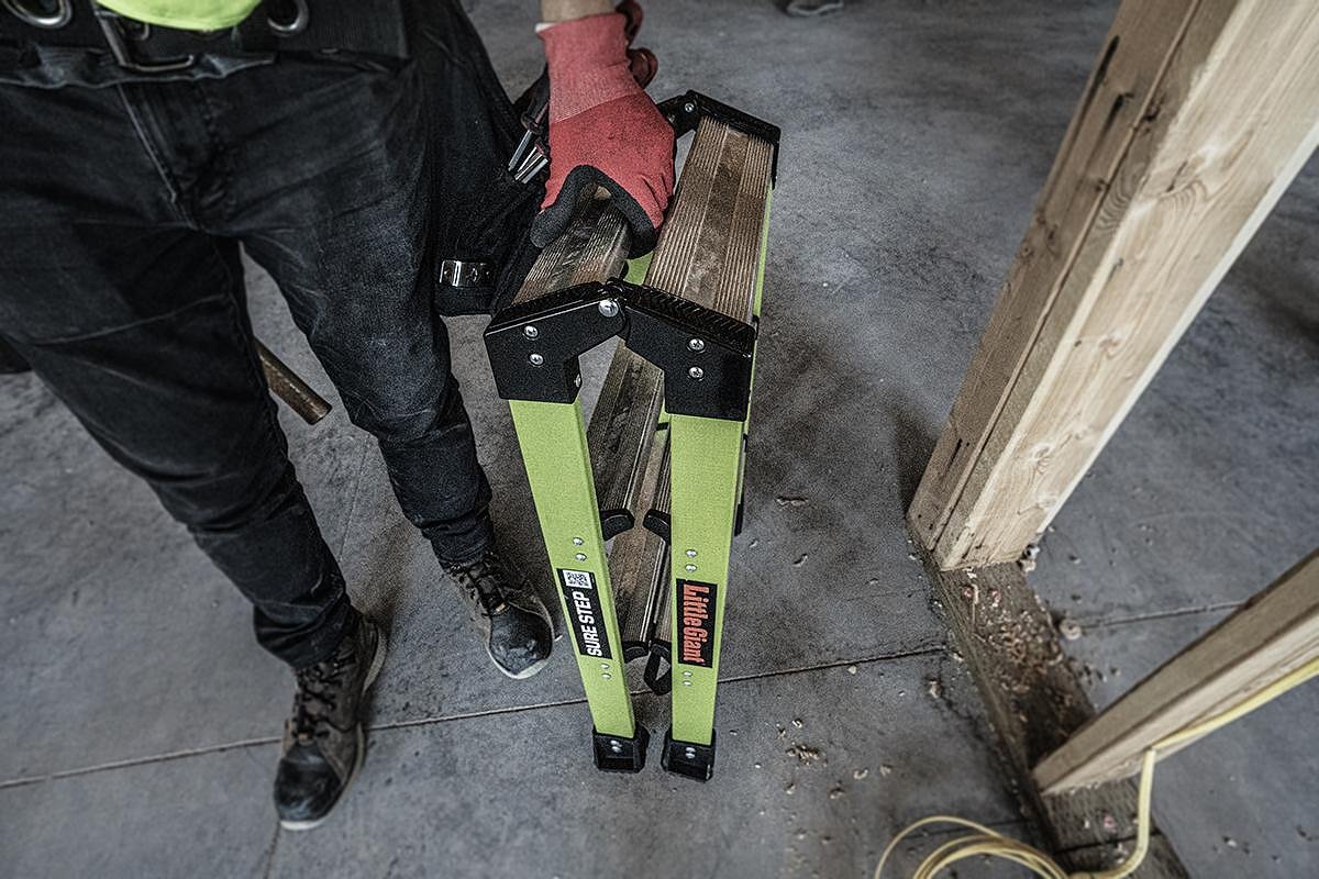 Sure Step™ -fiberglass step stool